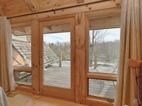 16_Primary-bedroom-deck